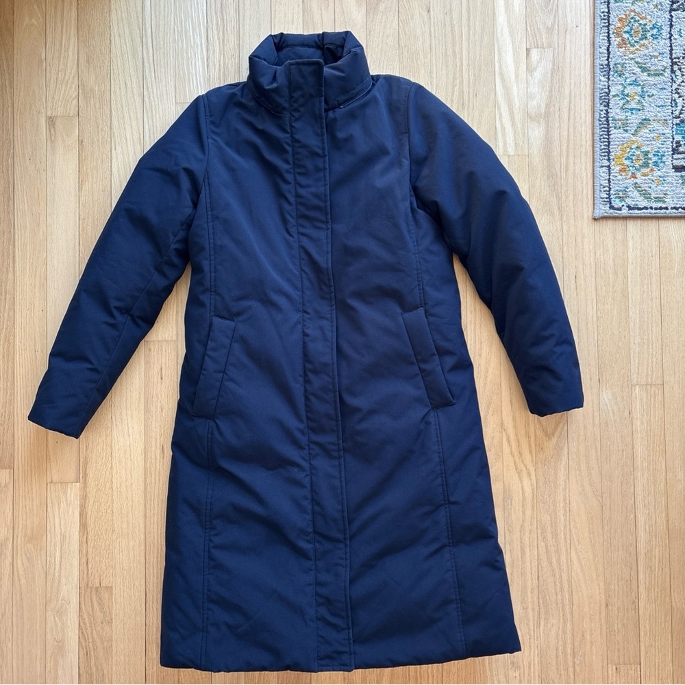 Uniqlo Women's Long Puffer Coat in Navy Blue
